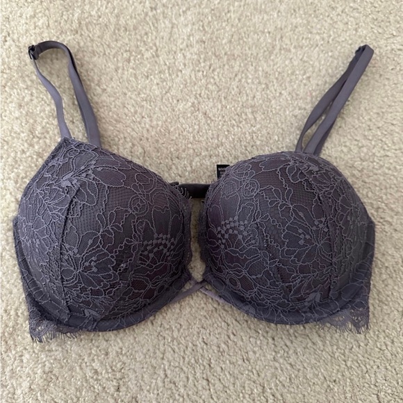 New Victoria's Secret Woman's Dream
Angels Lace Push Up Bra Brown, Sz 34C - Picture 7 of 12